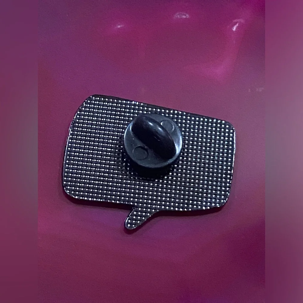 Enamel Pin 